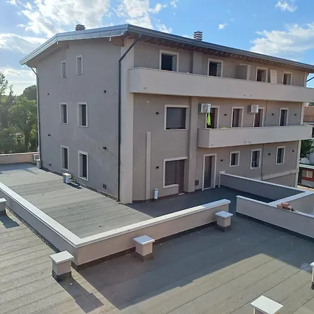 Ξενοδοχείο Memmina Φροζινόνε